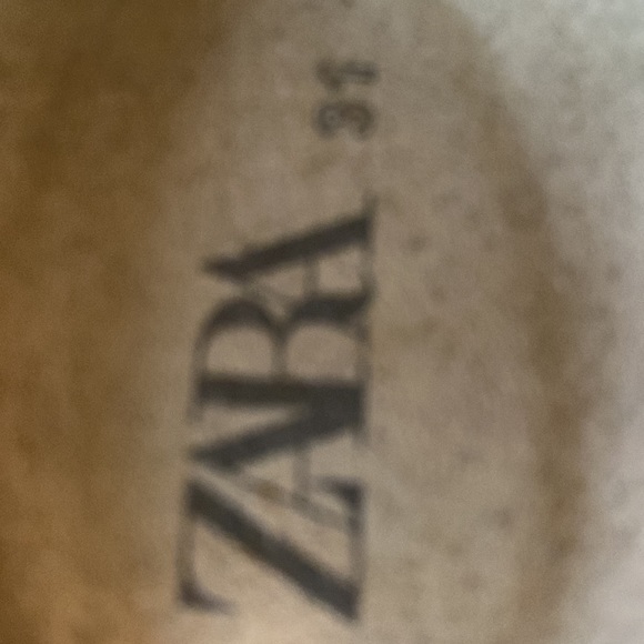 Zara boys sandals - Picture 2 of 2